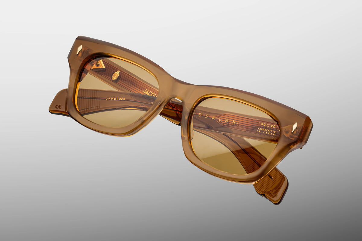PHOTOCHROMIC COLLECTION: DEALAN in SOLARIS