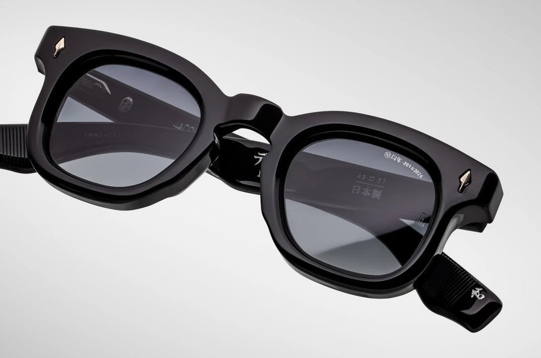 DECADE COLLECTION: DEVAUX