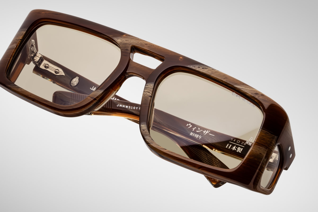 DECADE COLLECTION: WINDSOR