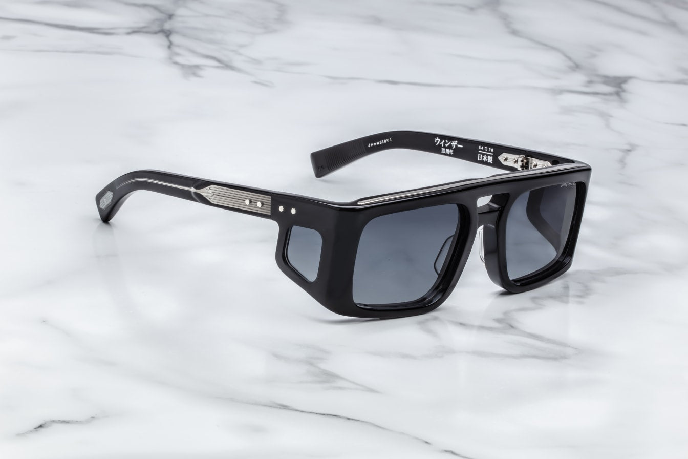 DECADE COLLECTION: WINDSOR