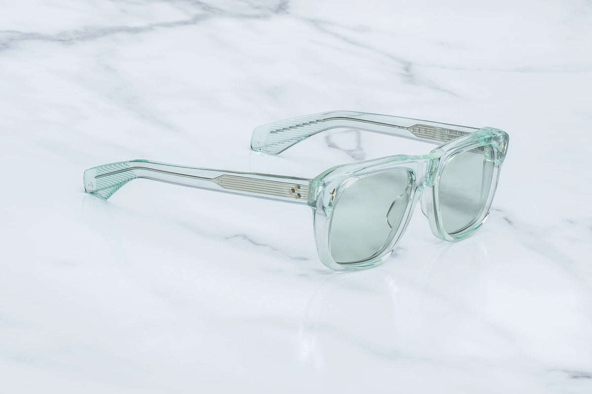PHOTOCHROMIC COLLECTION: YVES in AURORA