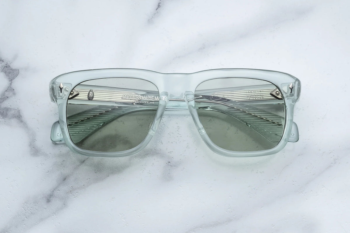 PHOTOCHROMIC COLLECTION: YVES in AURORA