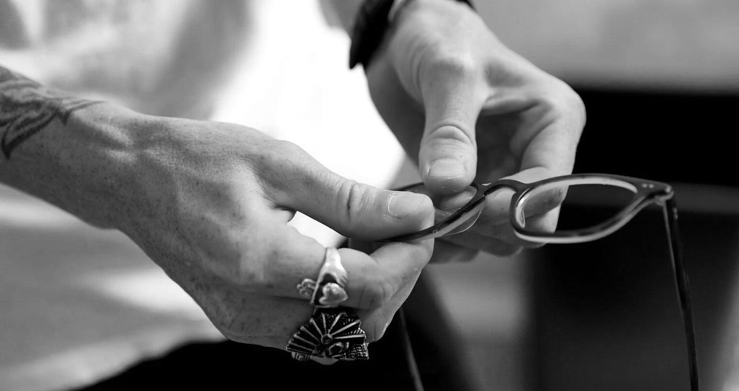 GARRETT LEIGHT