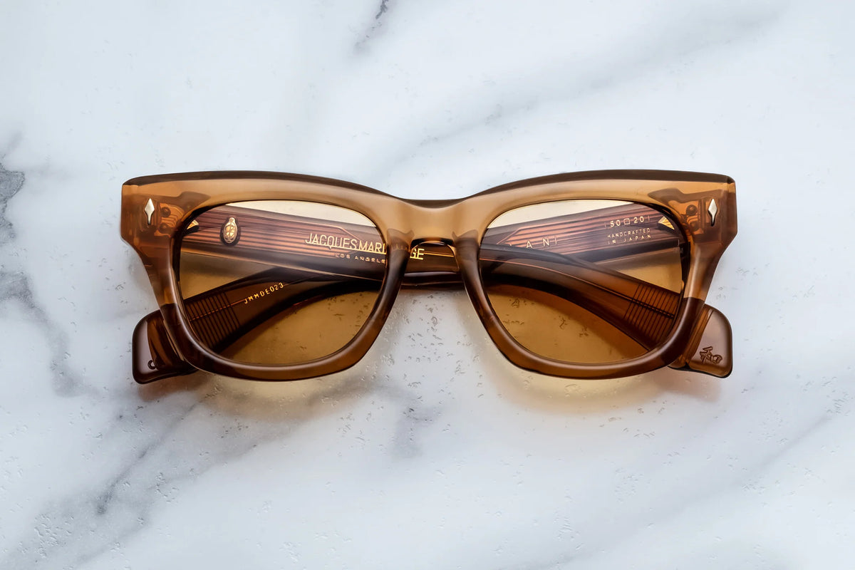 PHOTOCHROMIC COLLECTION: DEALAN in SOLARIS