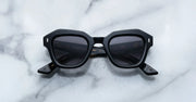 Noir 11 / Jet Gradient / Sterling