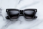Black / Crescent Gradient CR39 / Silver