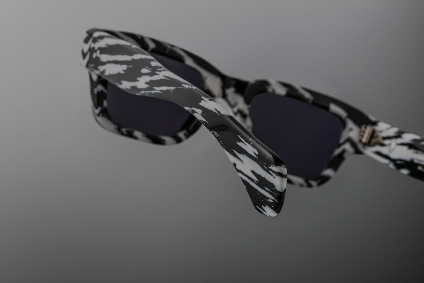 jeff sunglasses in zebra print